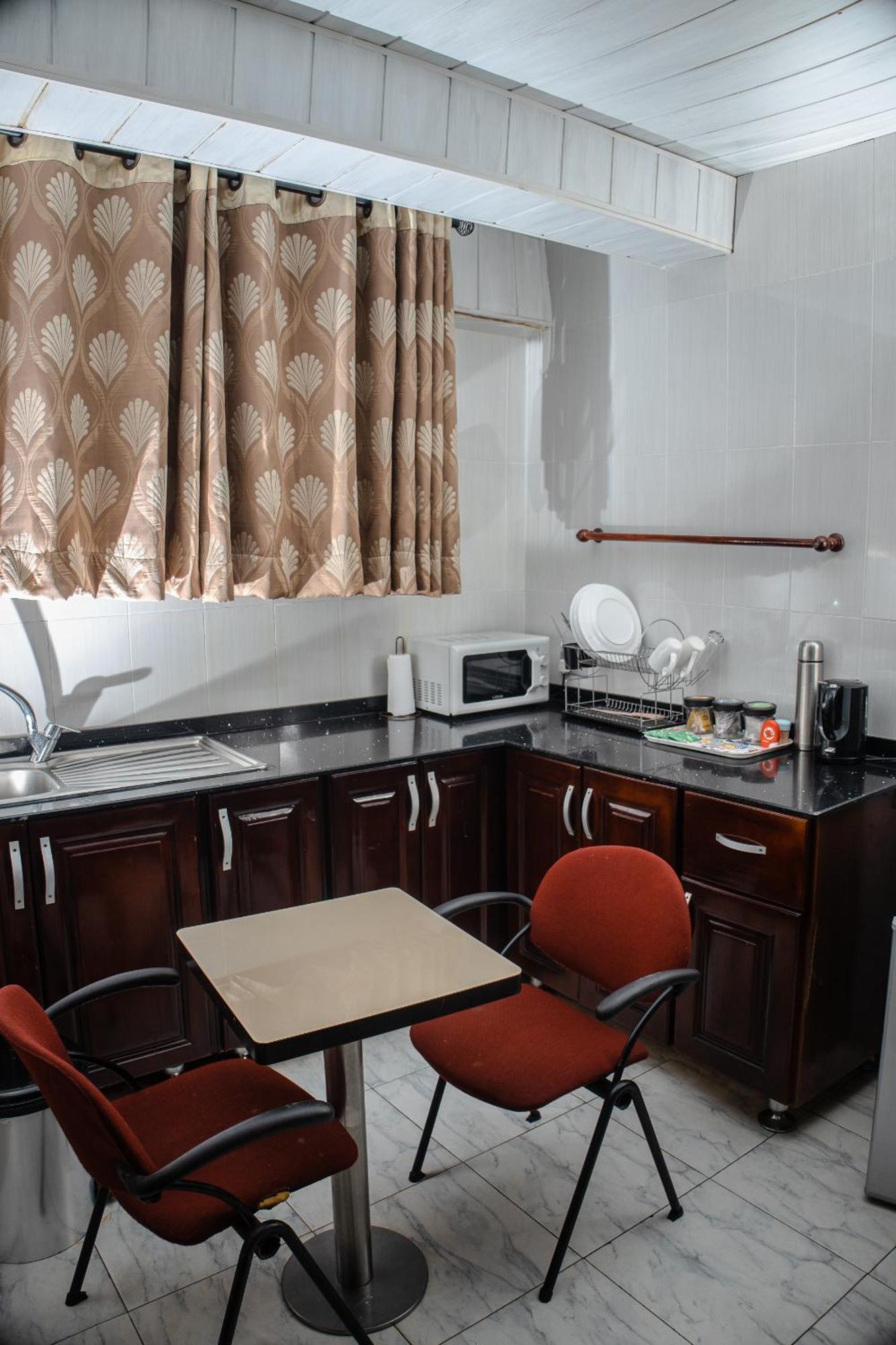 Stadium Hotel Кумасі Екстер'єр фото