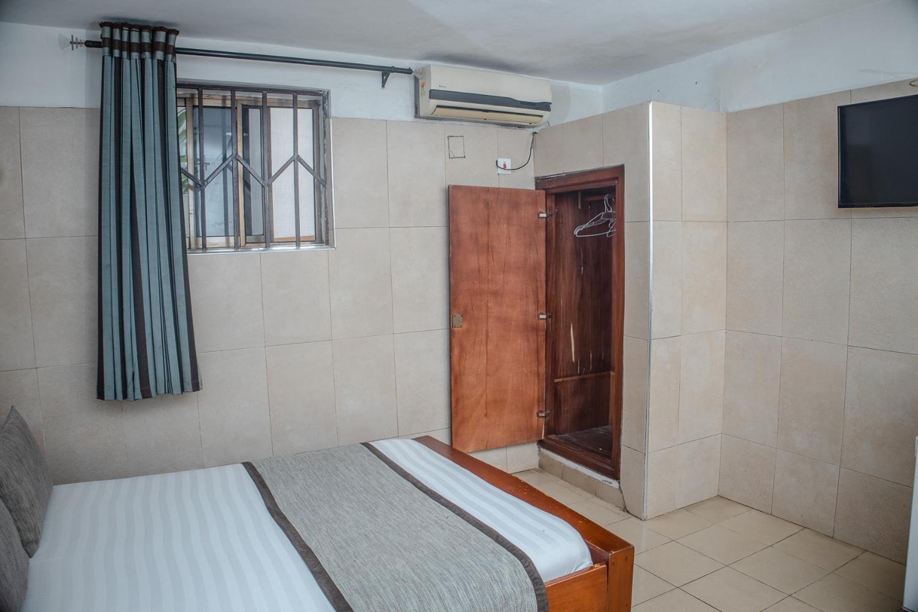 Stadium Hotel Кумасі Екстер'єр фото